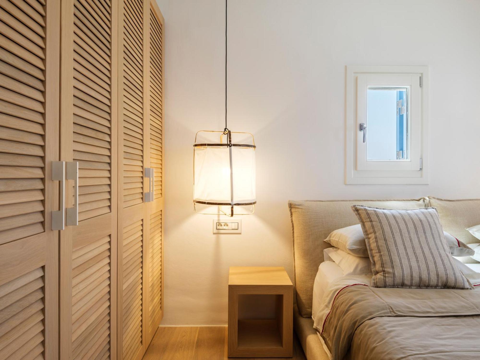 V&V Guest House - Luxury Suites ออร์นอส ภายนอก รูปภาพ