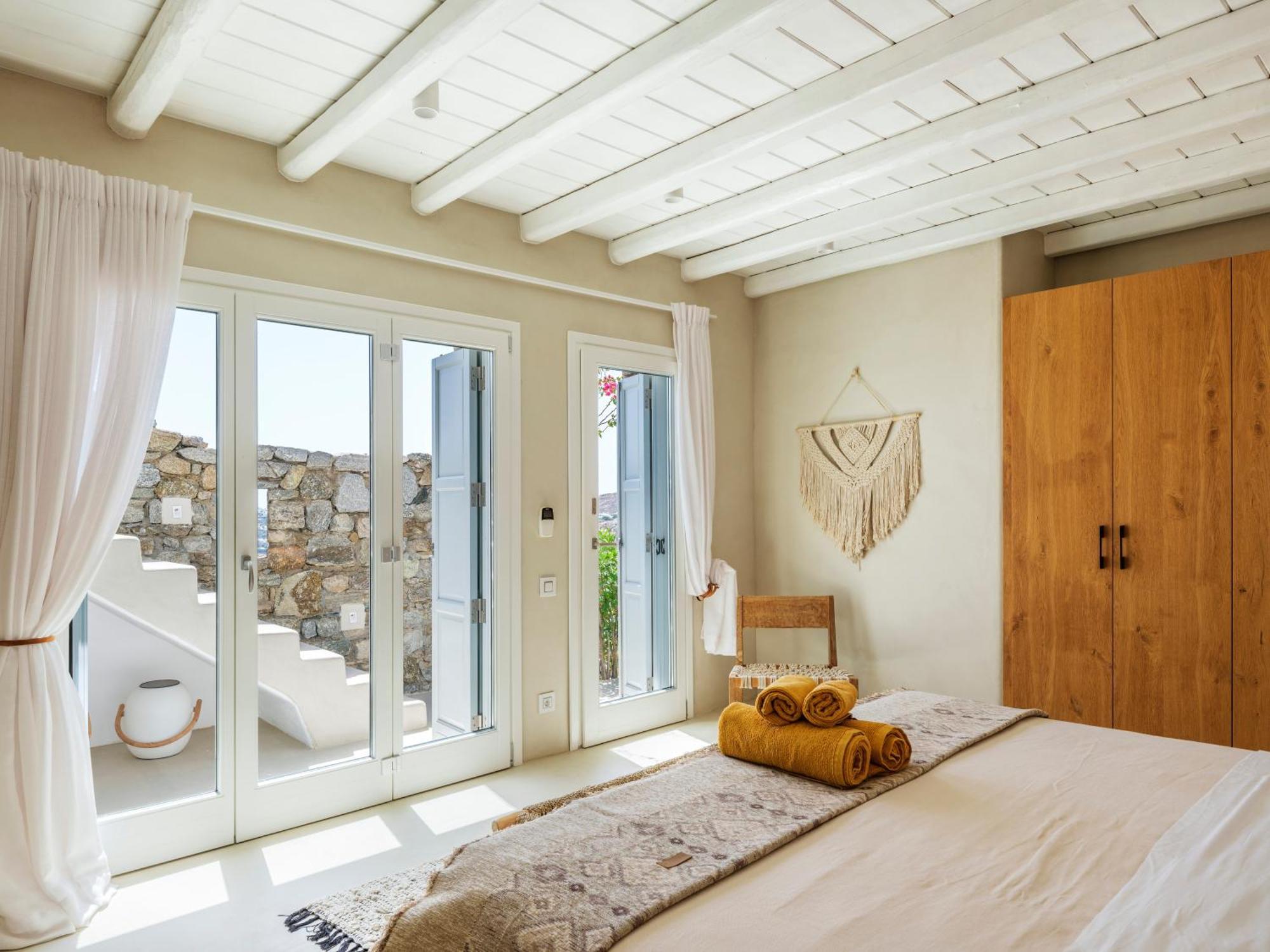 V&V Guest House - Luxury Suites ออร์นอส ภายนอก รูปภาพ