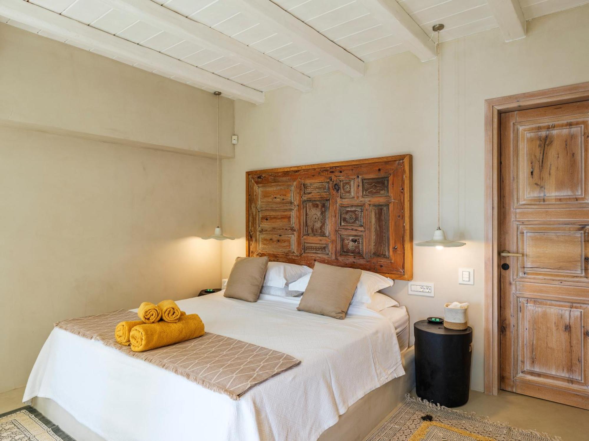 V&V Guest House - Luxury Suites ออร์นอส ภายนอก รูปภาพ